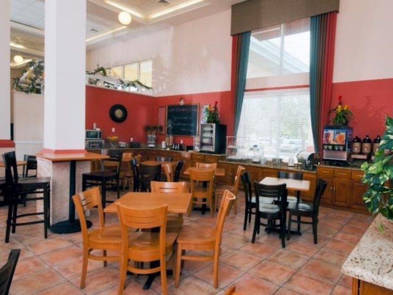 Comfort Inn & Suites Sarasota I75 Εξωτερικό φωτογραφία